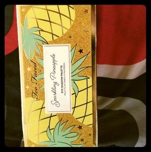 Too Faced Sparkling Pineapple
